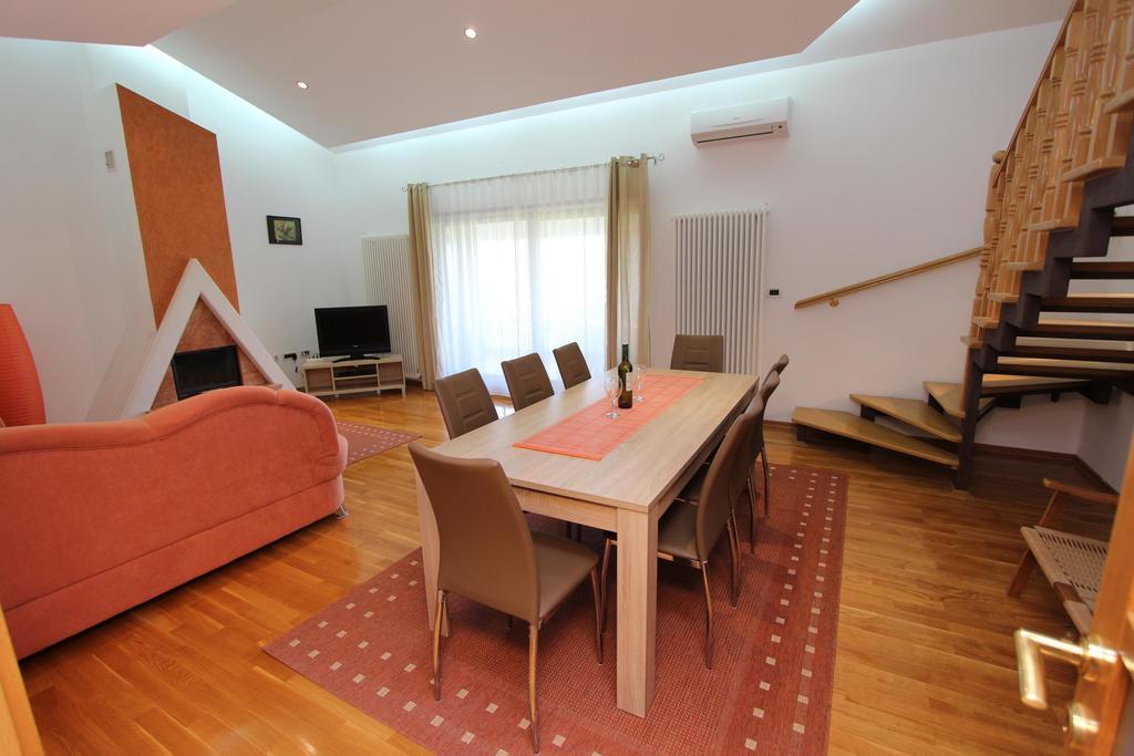 Apartment Villa Nera Pula Zewnętrze zdjęcie