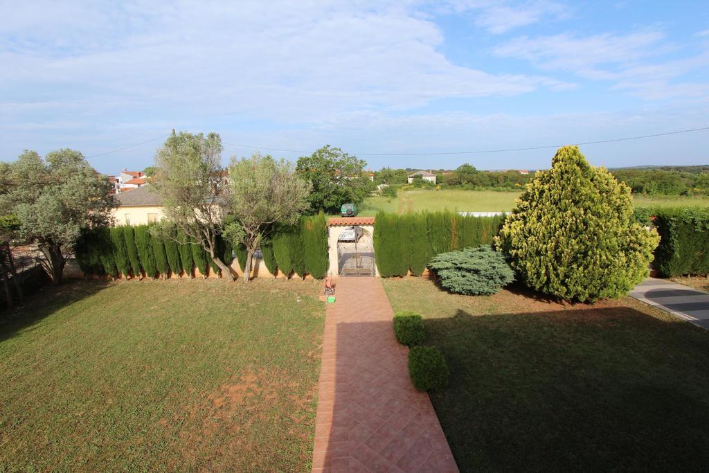 Apartment Villa Nera Pula Zewnętrze zdjęcie