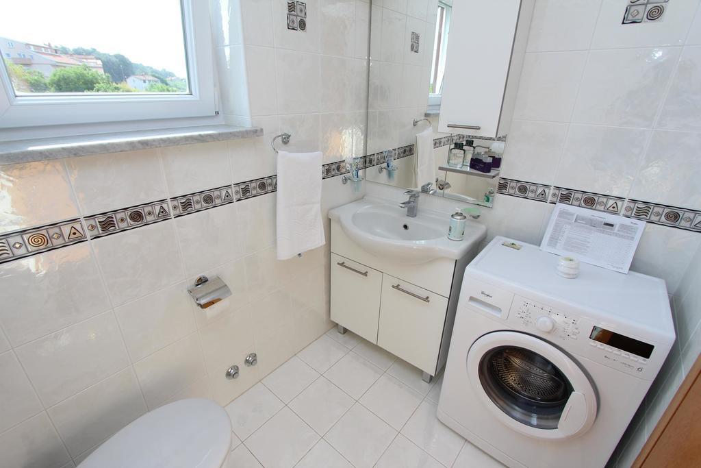Apartment Villa Nera Pula Zewnętrze zdjęcie