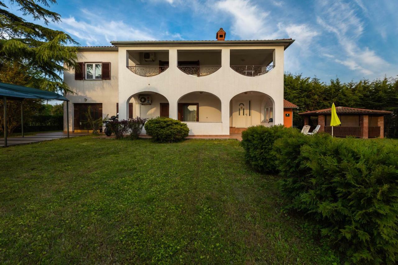 Apartment Villa Nera Pula Zewnętrze zdjęcie